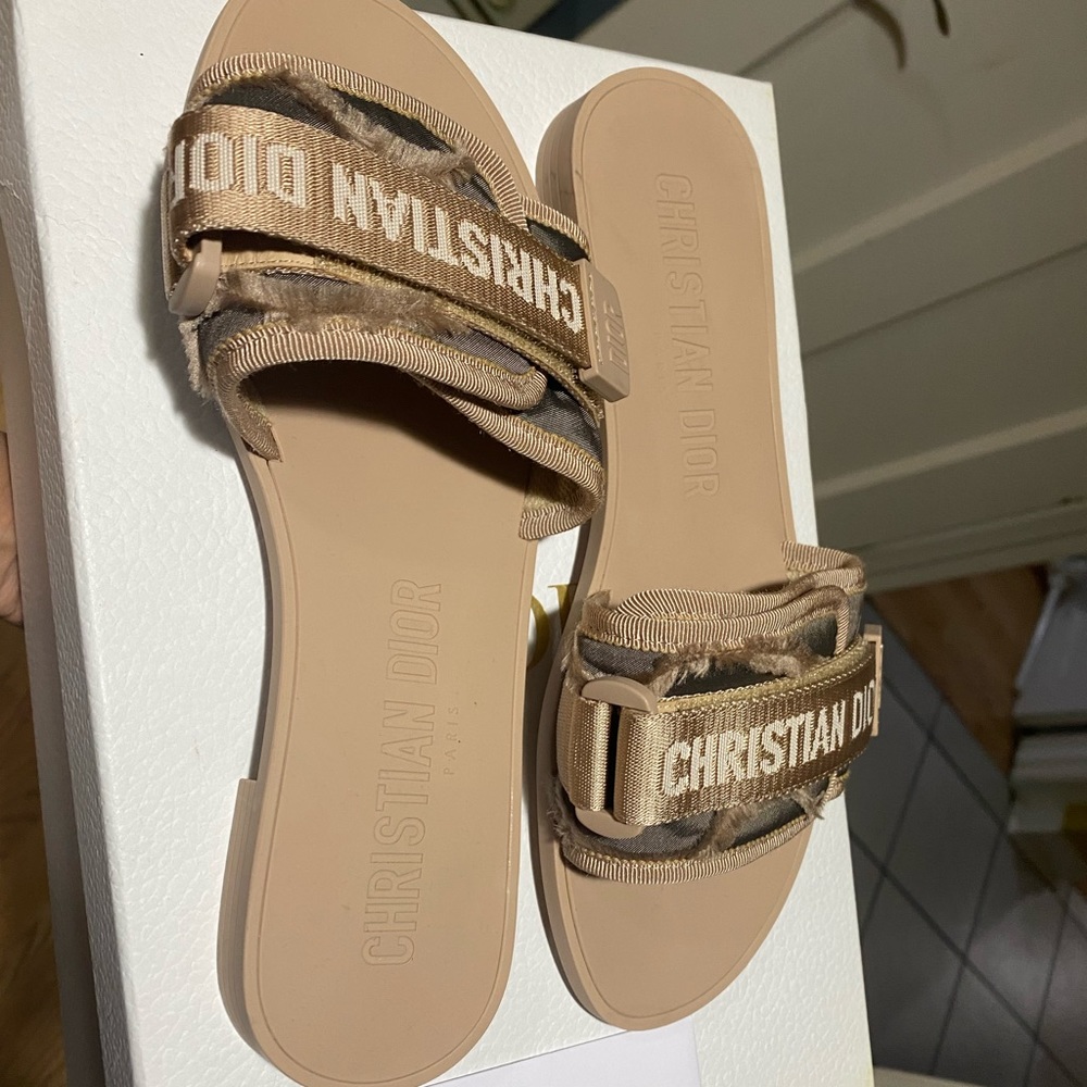 Christian Dior Slides - Picture 1 of 2